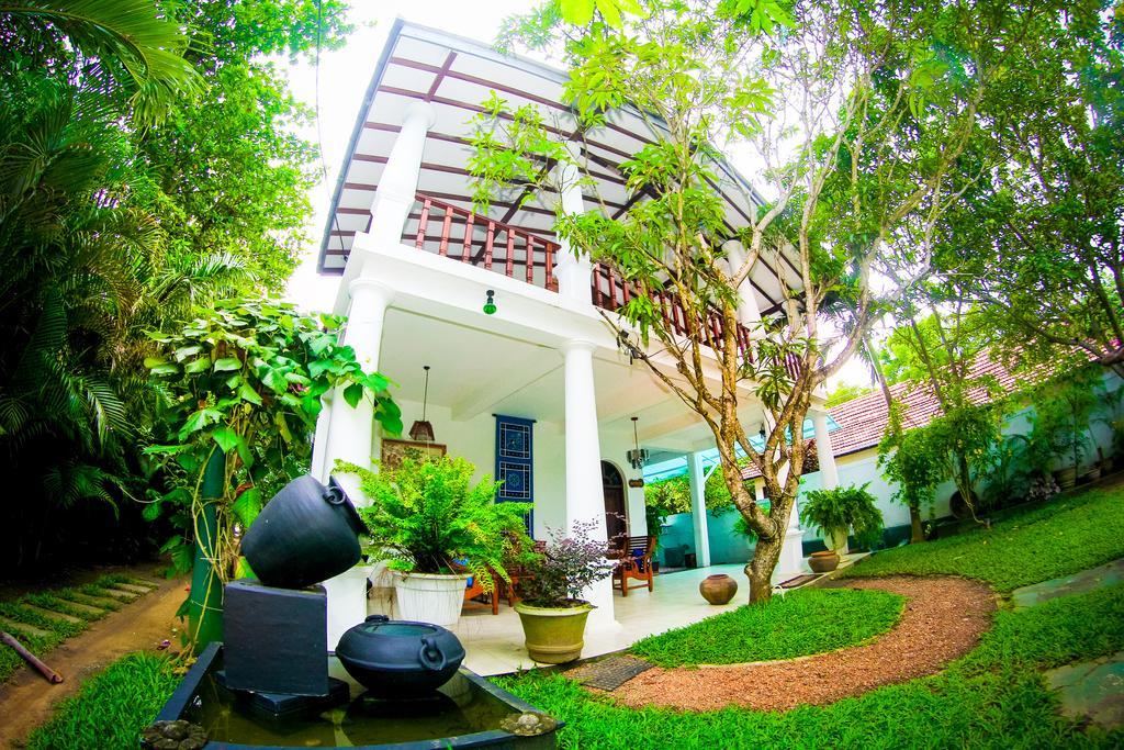 Mother'S Place Nimala Hikkaduwa Exterior photo