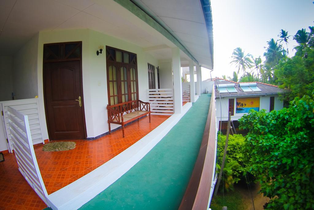 Mother'S Place Nimala Hikkaduwa Exterior photo