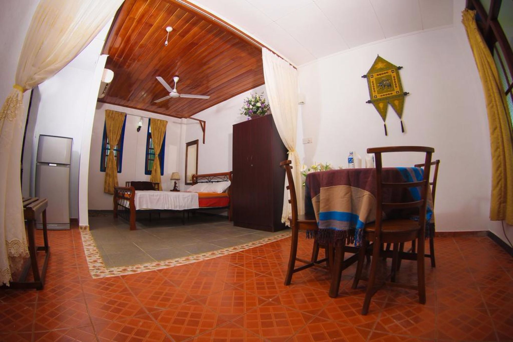 Mother'S Place Nimala Hikkaduwa Exterior photo
